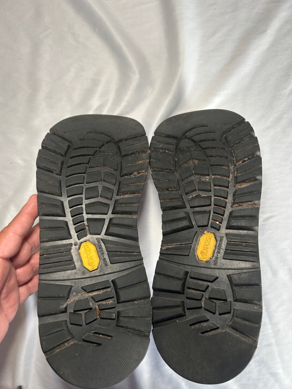 Chaco Adjustable Strap Classic Sandal Burgundy Size 9 - Picture 9 of 16